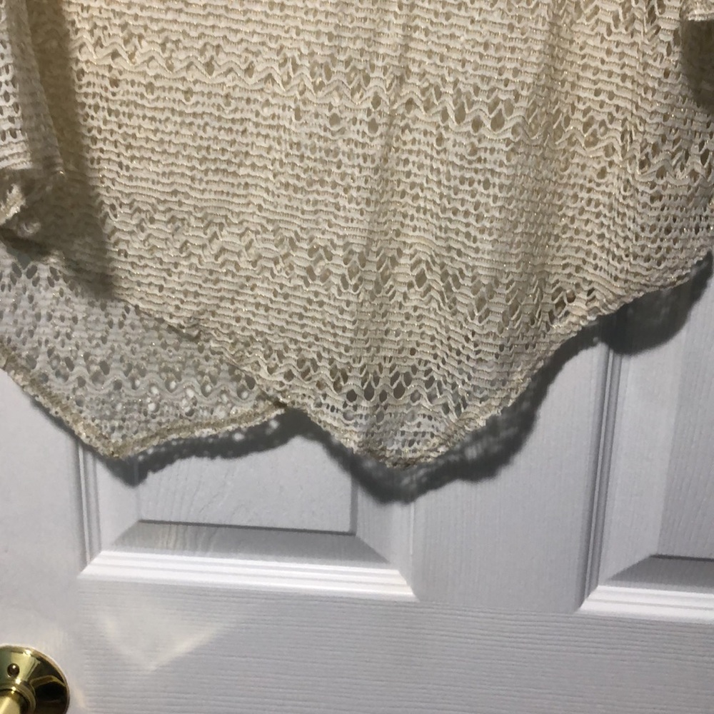 Bathing suit coverup - Picture 4 of 4